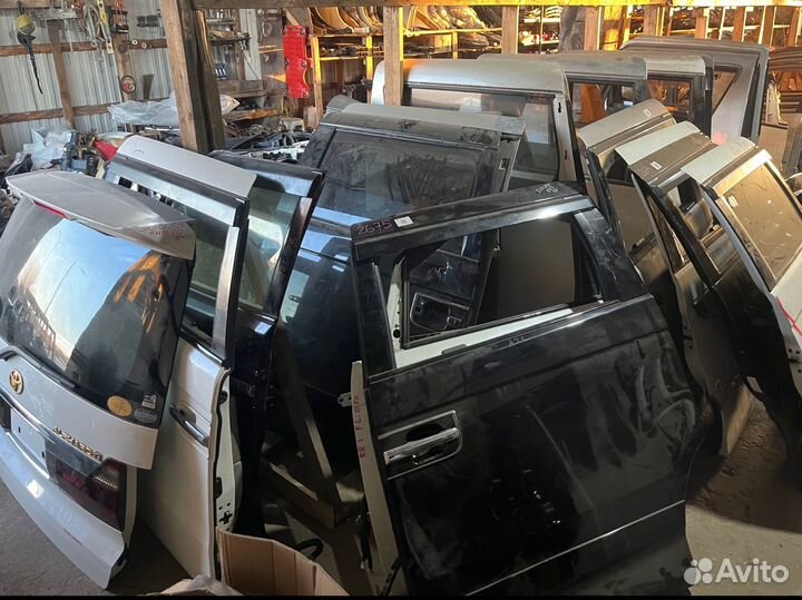 Разбор Toyota Alphard 10-15