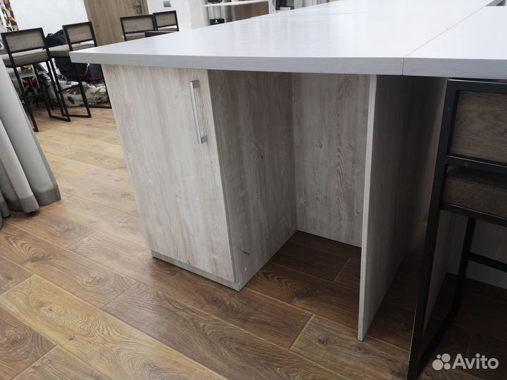 Стол рабочий