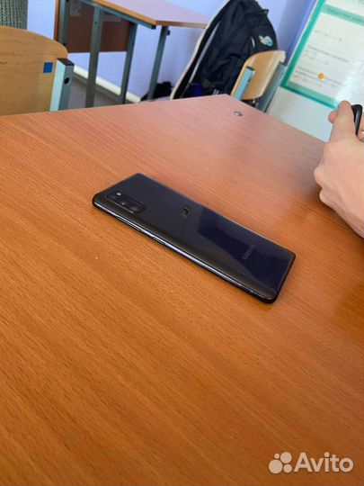 Samsung Galaxy A41, 4/64 ГБ