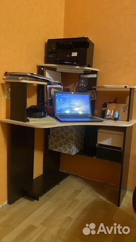 Компьютерный стол