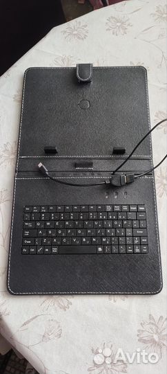 Чехол для планшета с клавиатурой