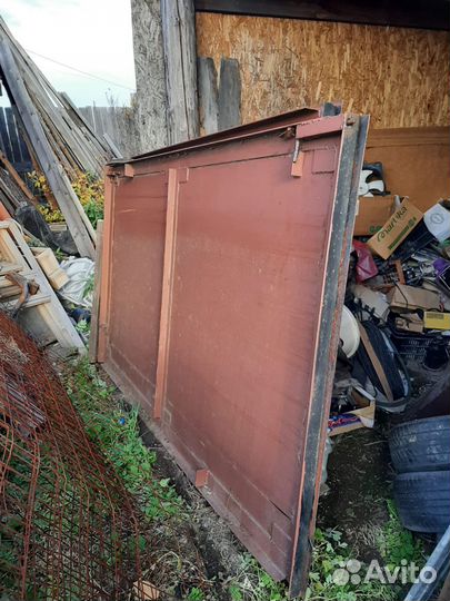 Ворота гаражные металлические