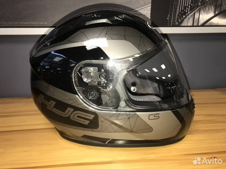 2 мотошлема: AGV & HJC