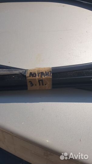 Уплотнитель задней правой двери renault logan 2