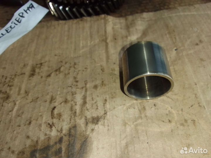 Втулка шестерни второй передачи Chery Amulet A15