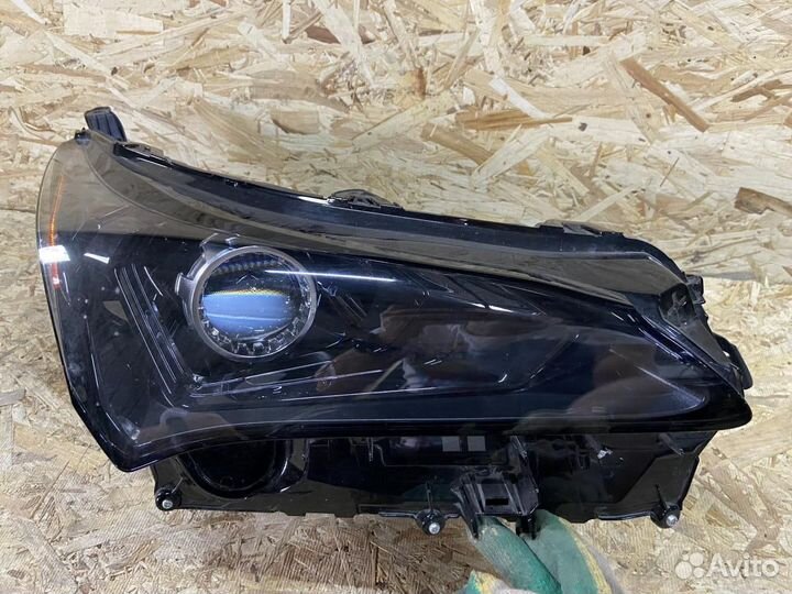 Фара передняя правая LED Lexus NX I Рестайлинг
