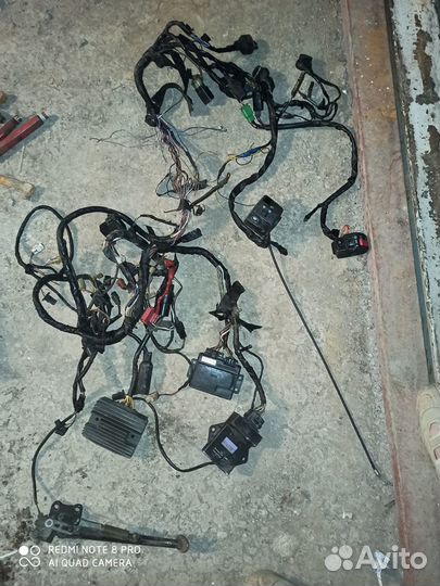 Запчасти на kawasaki zx9r