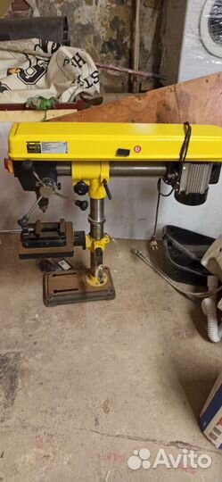 Сверлильный станок