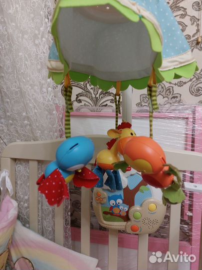 Мобиль на кроватку tiny love