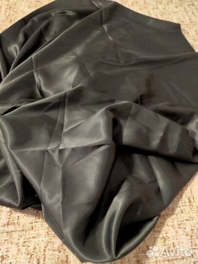 Черный атлас отрез