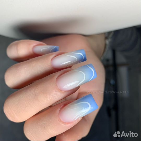 Наращивание ногтей и покрытие гель лаком