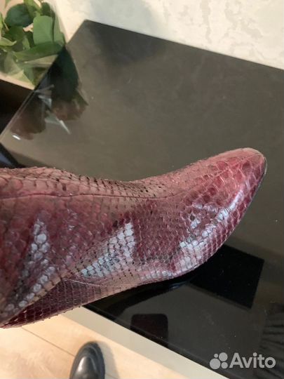 Сапоги Jimmy Choo из кожи питона