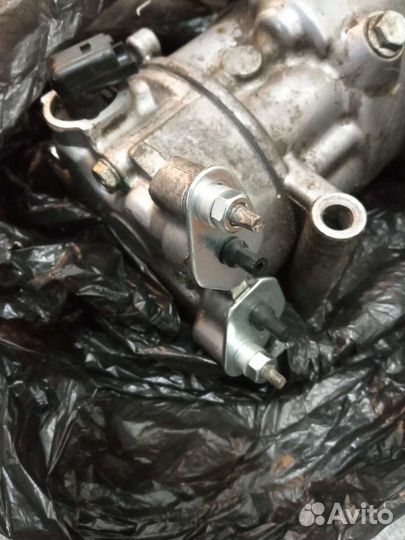 Компрессор кондиционера Luzar lcac 20Z6