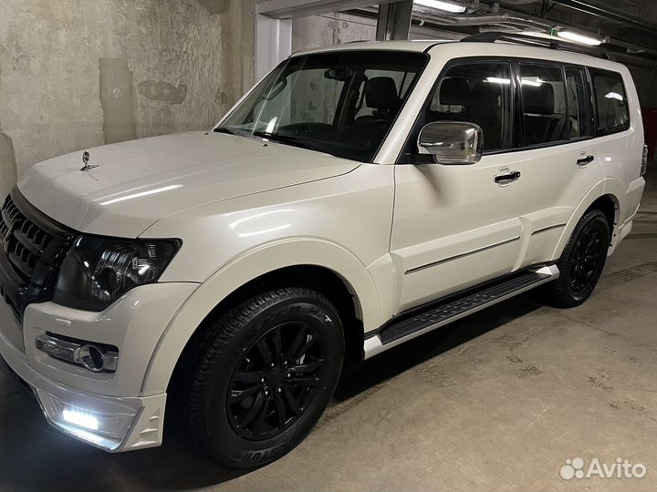 Mitsubishi Pajero 3.8 AT, 2020, 47 км