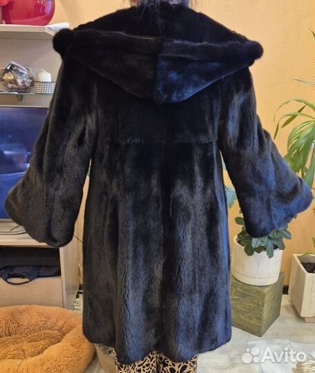 Шуба норковая 42 44 бу до колени
