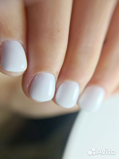 Маникюр с покрытием- 600
