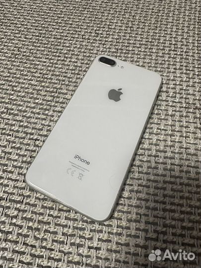 iPhone 8 Plus
