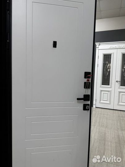 Входная дверь «Пальмира»