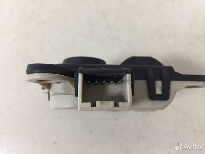 Моторчик заслонки печки Hyundai Tucson TL 2015