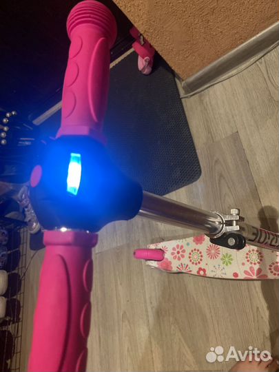 Самокат детский трехколесный