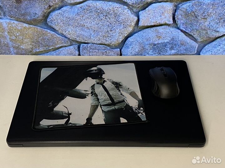 Большой игровой HP1 7.3\Ryzen3\12gb\r530-2gb\FHD н