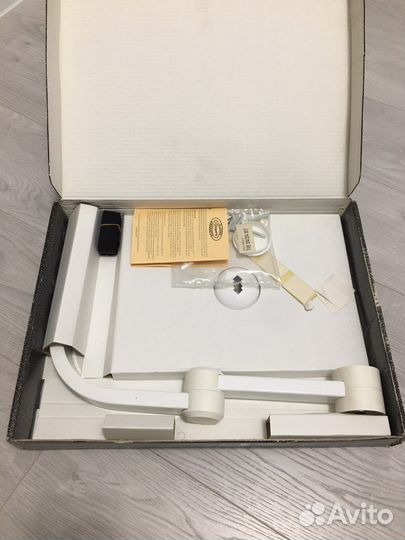 Кронштейн для микроволновке, телевизора