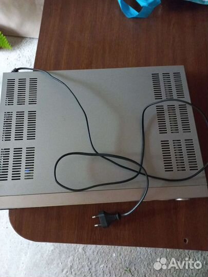 Музыкальный центр и домашний кинотеатр