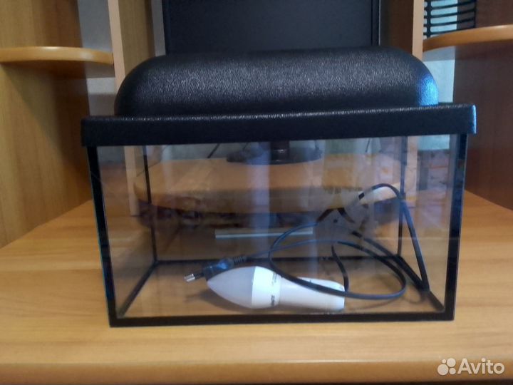 Аквариум с подсветкой