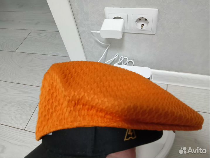 Кепка Kangol