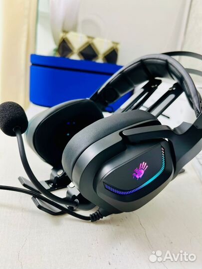 Проводные наушники