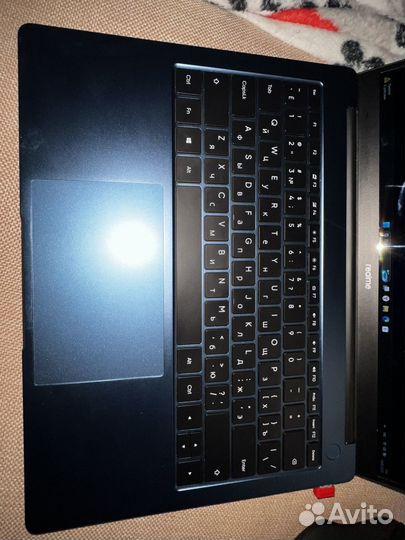 Ноутбук realme