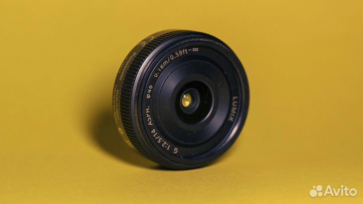 Объектив Panasonic 14mm 2.5