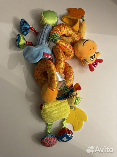 Игрушка развивающая для младенца