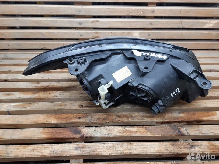 Genesis G80 - фара левая