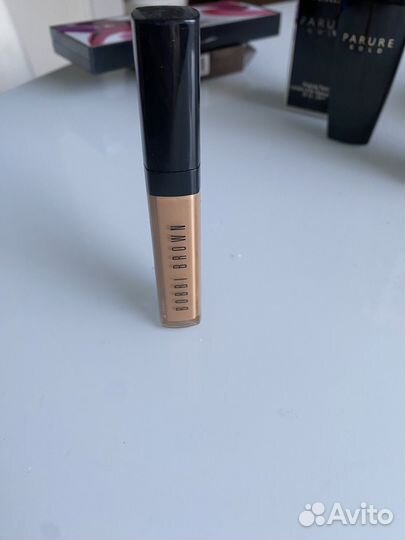 Bobbi brown консилер