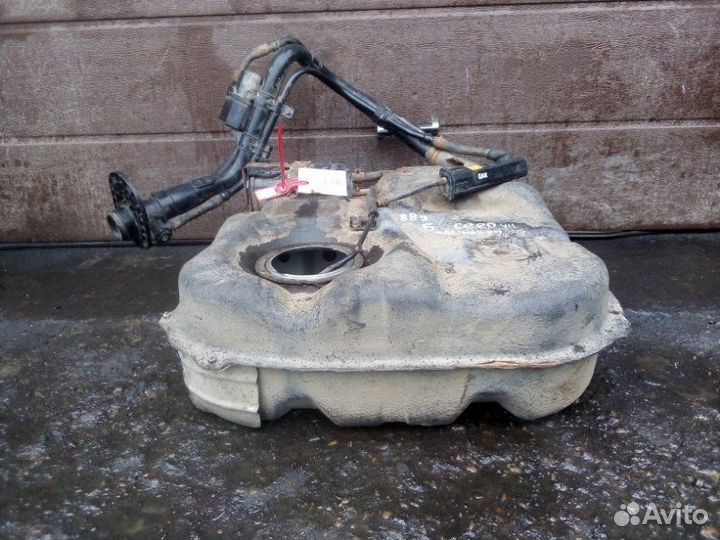 Топливный бак Kia Ceed универсал G4FC 2008