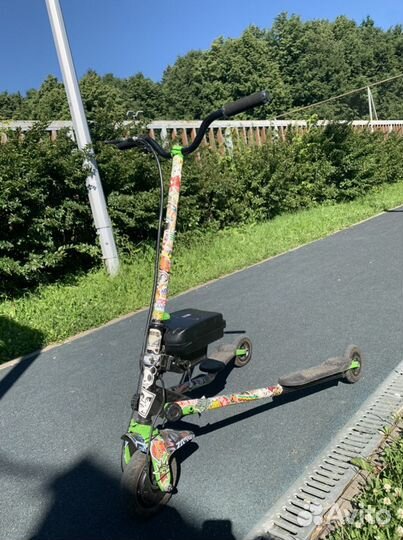 Дрифтовый электросамокат