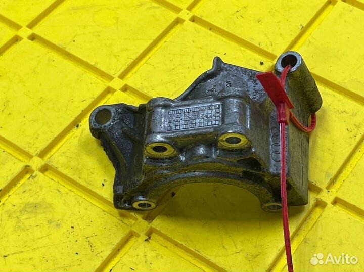 Кронштейн гидроусилителя Audi Q7 4L рест. 2012