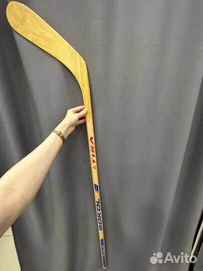 Клюшка хоккейная