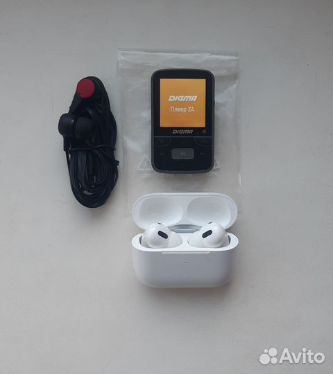 Bluetooth mp3 Плеер Digma Z4-16gb/Блютуз Наушники