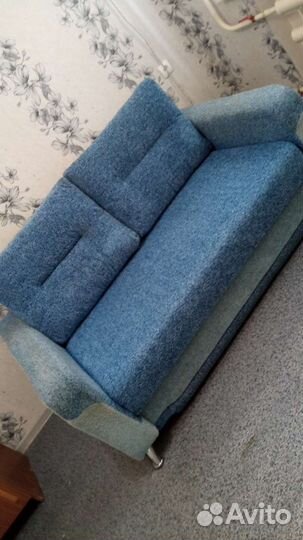 Продаю диван