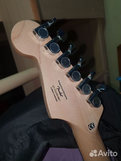 Электрогитара fender squier bullet trem hss awt