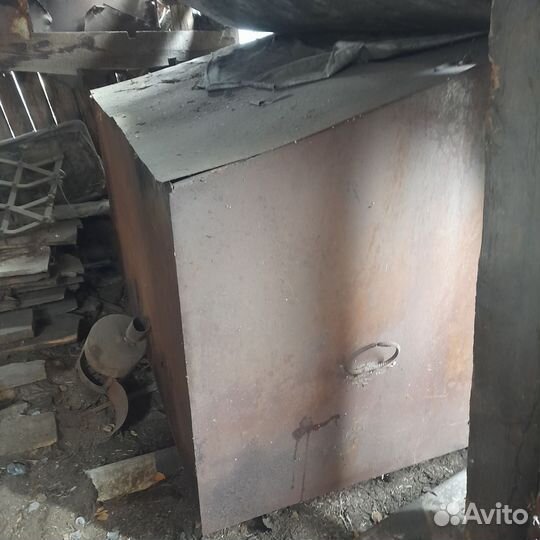 Ларь под корм