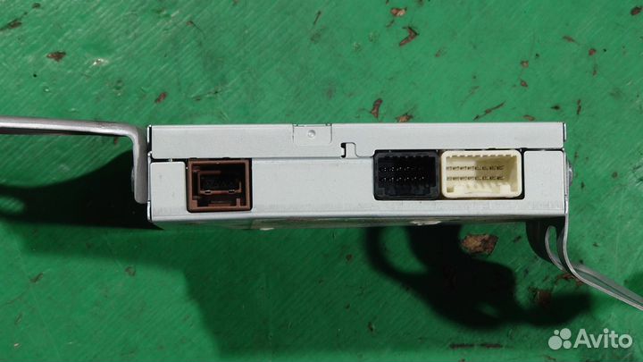 Блок управления мультимедиа TLC200 toyota Land Cru