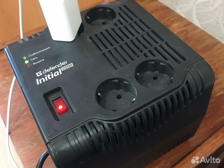 Стабилизатор напряжения 2000