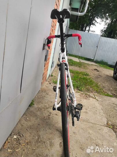 Шоссейный велосипед specialized allez