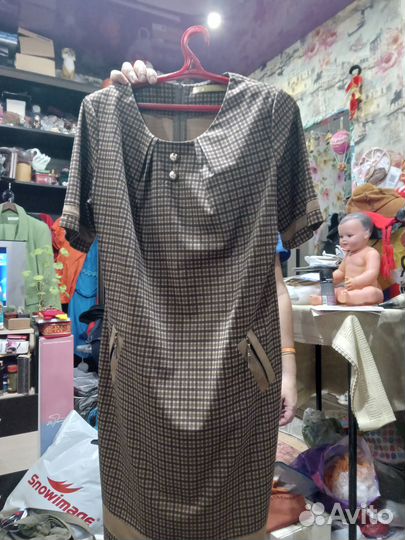 Продается женское платье