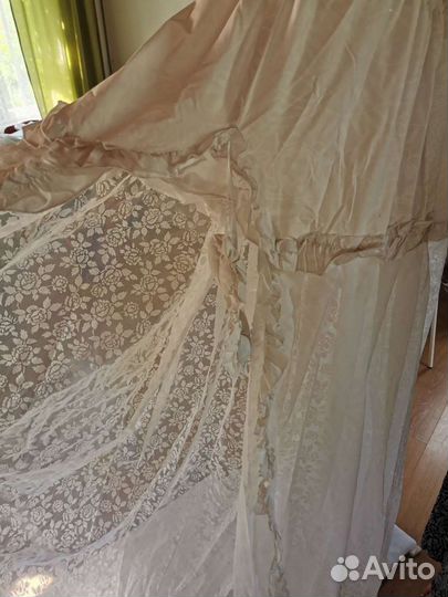 Нежный балдахин с бортиками для детской кроватки