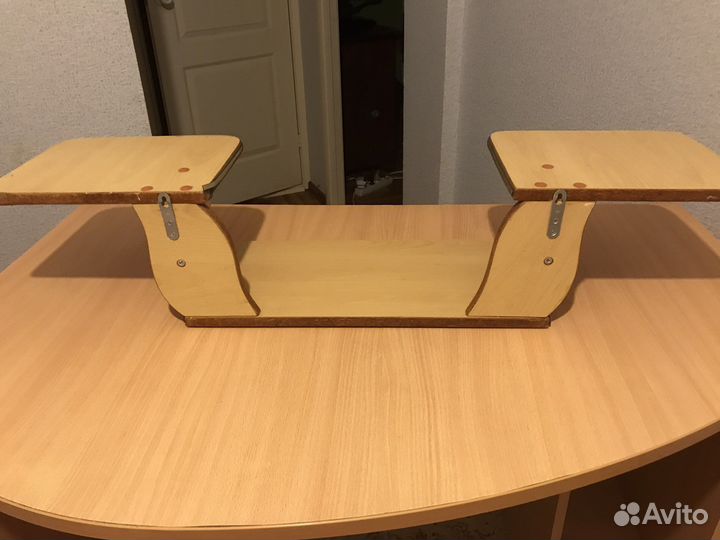 Полка настенная