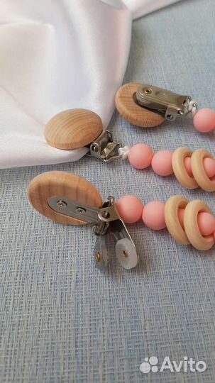 Держатель для соски и грызунок 2в1